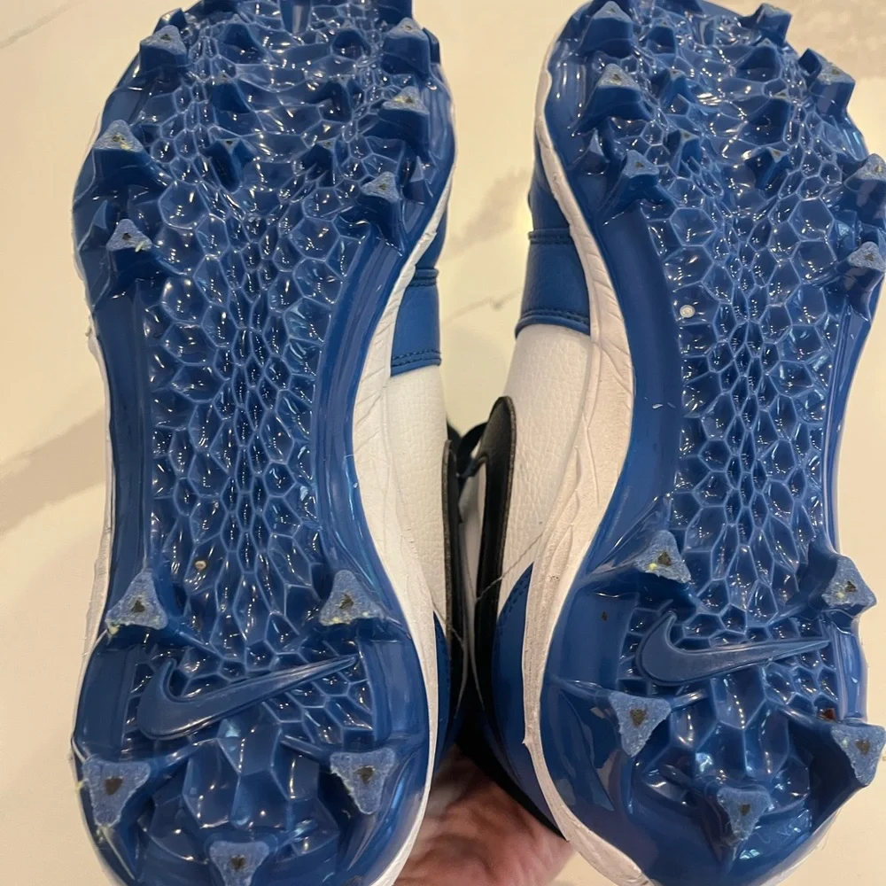 Jordan men’s football cleats